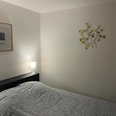 Cosy Avec Terrasse Privee Hypercentre 拉罗歇尔