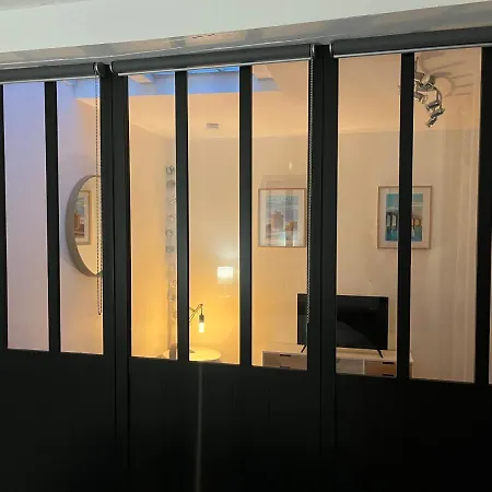 Cosy Avec Terrasse Privee Hypercentre 拉罗歇尔